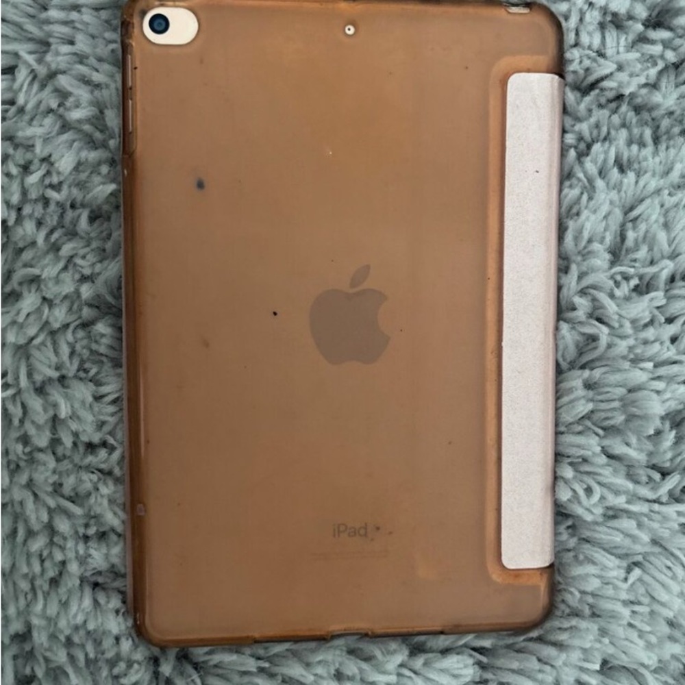 Apple iPad with Gold Case